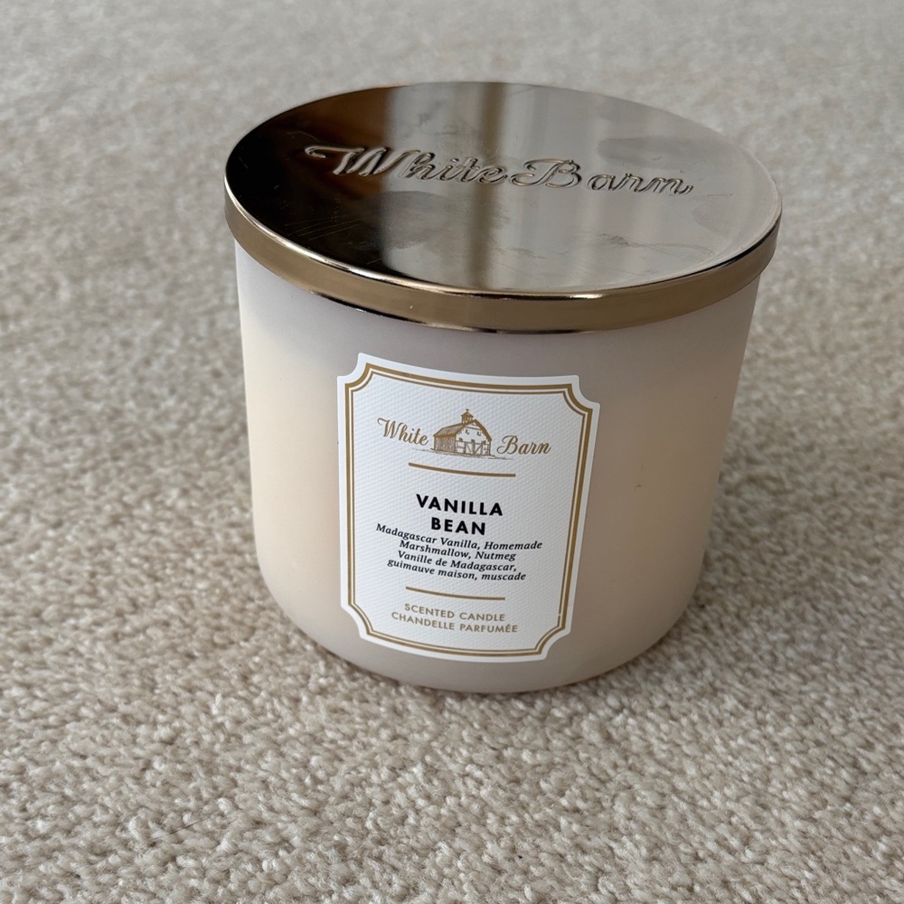 White Barn Vanilla Bean Candle